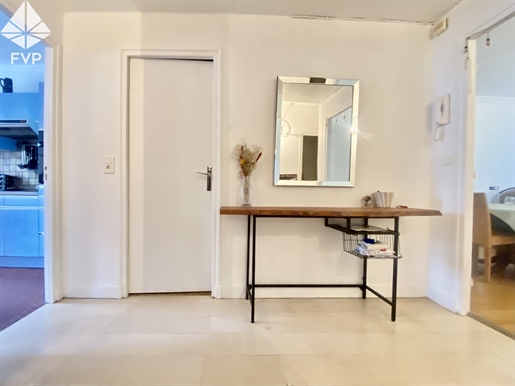 Te Koop: Appartement van 104m2, 3 slaapkamers, privé parkeerplaats in de wijk Rouen - Préfecture