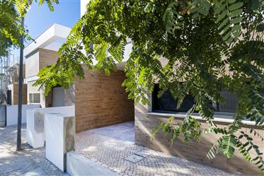 Villa Contemporary Al-Sakia Residence
