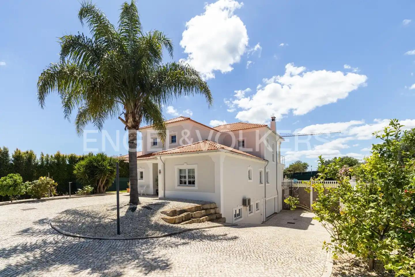 Prächtige freistehende Villa in der prestigeträchtigen Gegend von Quintinhas in Vilamoura