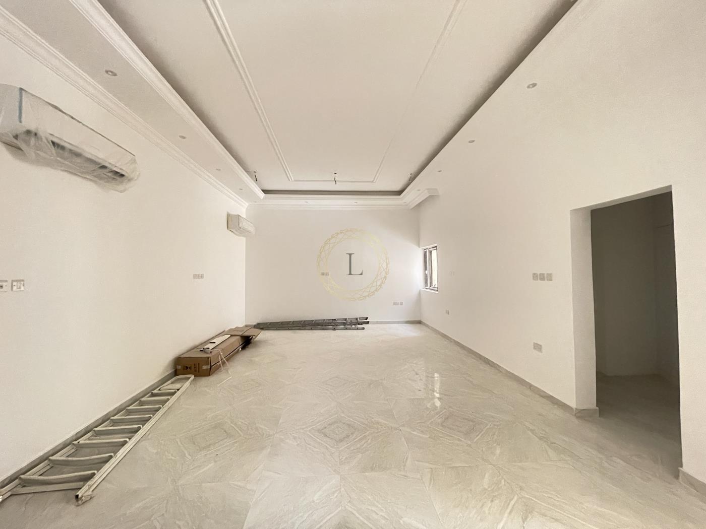 Aesthetically Pleasing Duplex With Private Yard