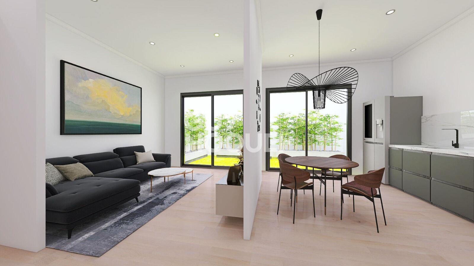 Loft of 169 m² - Narbonne City Center