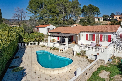 Villa With 3 Bedrooms, Guest House And Swimming Pool