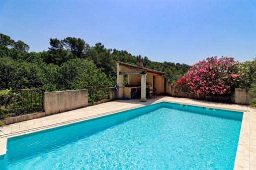 Villa With 4 Bedrooms, Swimming Pool And Independant Studio