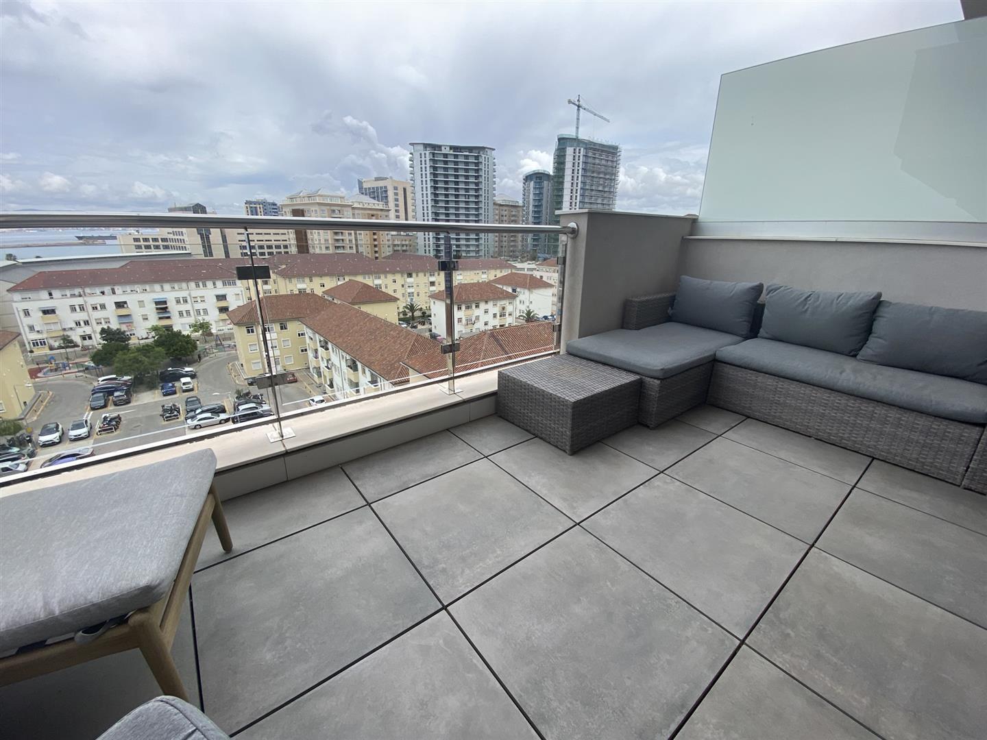 Lovely 1 bedroom apartment in Midtown, Gibraltar