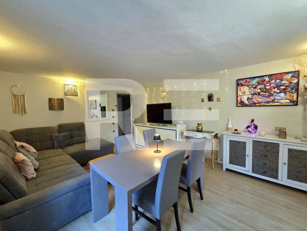 Appartement à vendre, 75m², Nîmes