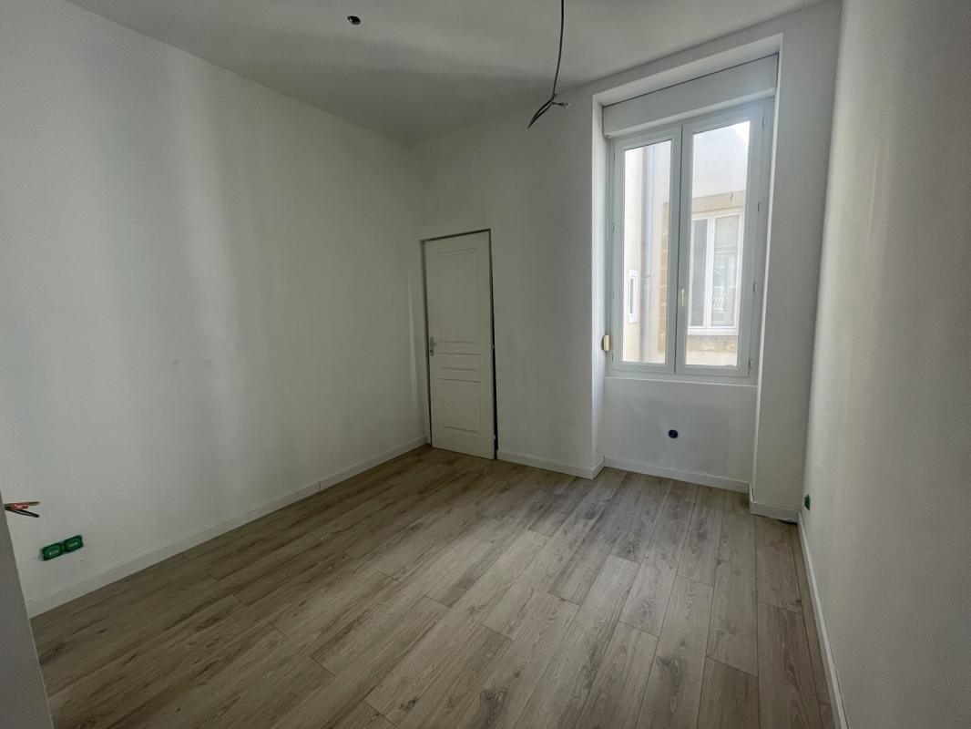 Appartement à vendre, 65m², Nîmes