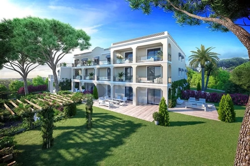 Cap D'antibes - Apartment in prestigious, fully renovated residence