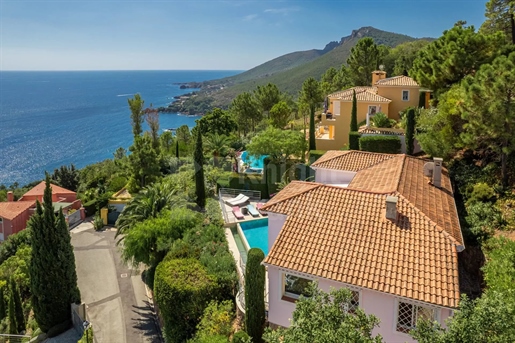 Theoule Trayas - Charming 4-bedroom villa with panoramic sea view