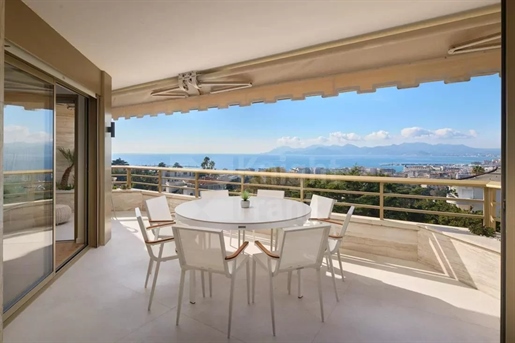 Cannes Californie - 4 bedrooms apartment with panoramic seaview