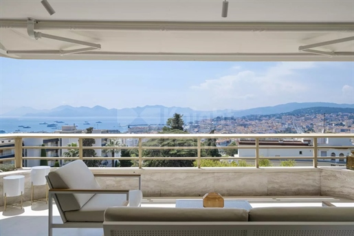 Cannes - Appartement 4 pièces avec vue panoramique mer et les îles de Lérins