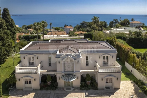 Super Cannes - Prächtige Villa mit Panoramablick auf das Meer
