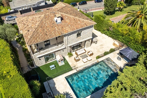 Le Cannet - Exclusive - Renovated villa in absolute peace and quiet