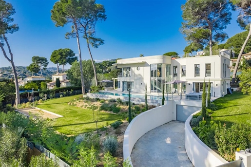 Antibes - Superb Art Deco villa completely renovated