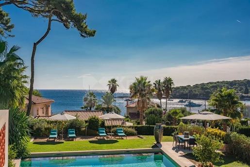 Cap D'antibes - Superbe villa avec vue panoramique sur la mer