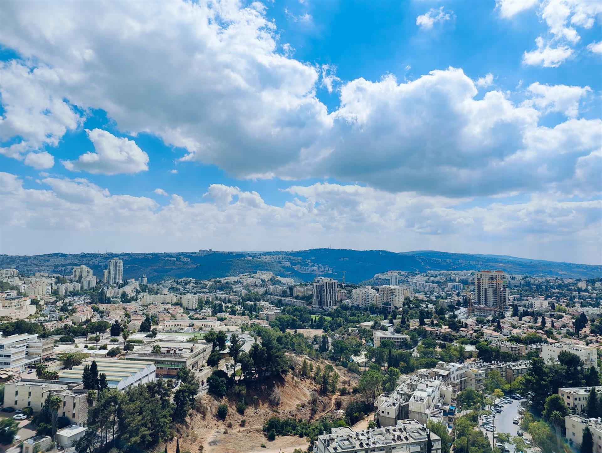 Penthouse for Sale in Kiryat Yovel / Beit Vagan