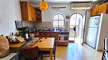 Private House for sale exclusively in Nachlaot