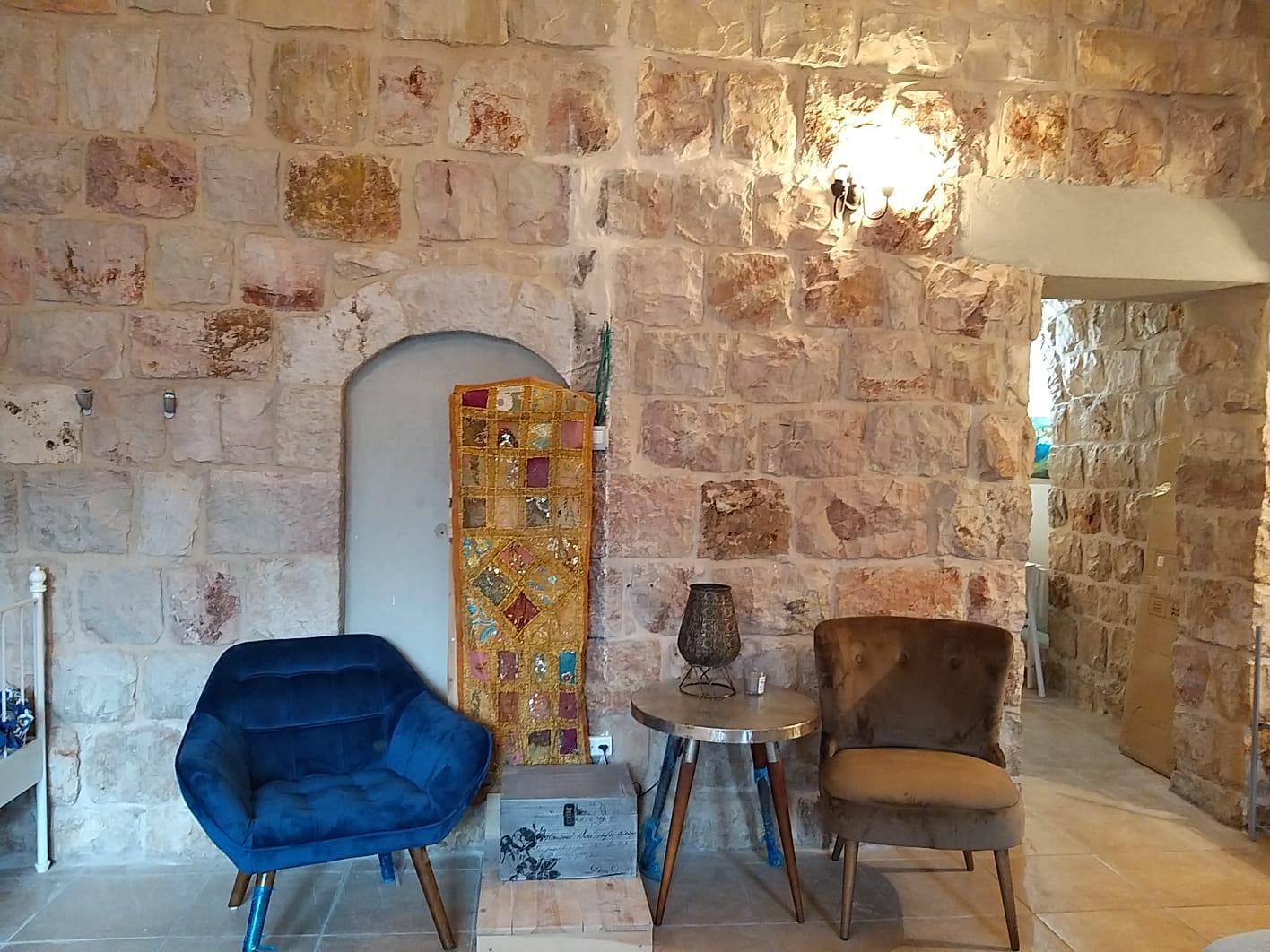 For Sale Ground Floor Apartment in Nachlaot