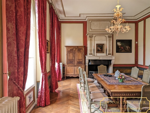 - 70km from Paris - Sumptuous 19th century property in perfect condition