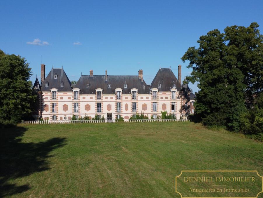 70Km from the west of Paris - Château Louis Xiii at the beginning of the 17th century - Former hotel