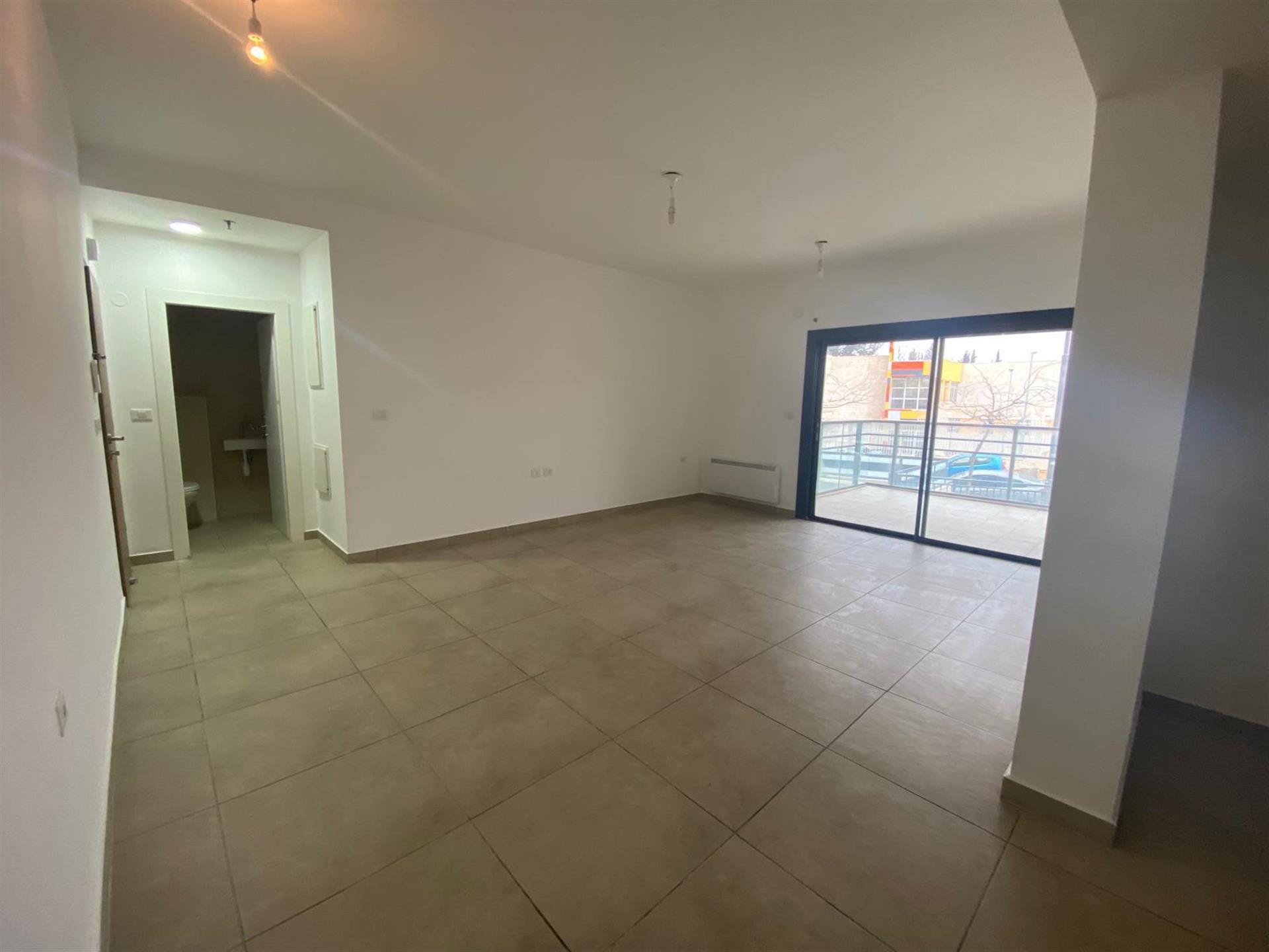 Exclusively in the Arnona neighborhood on HaShofet Haim Cohen Street