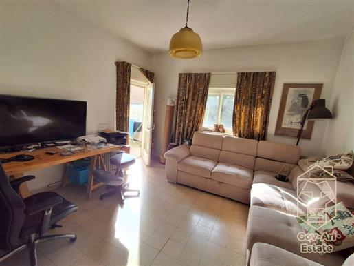 In the sought-after neighborhood of Talbiya, a charming apartment is offered for sale! 