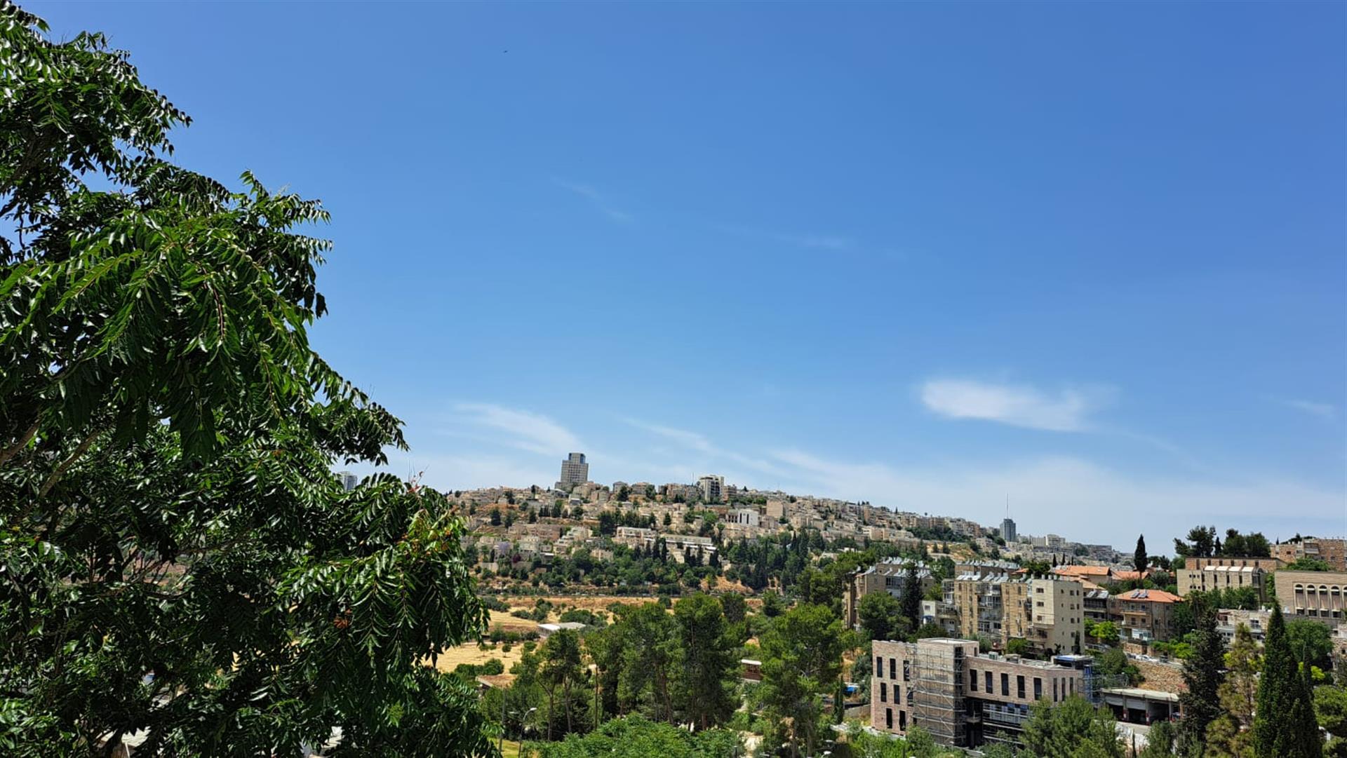 A vendre un bel appartement dans le quartier de Katamonim à Jérusalem !