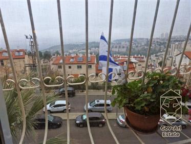 Nouvelle exclusivité ! Un charmant appartement à vendre dans le quartier de Kiryat Menachem à Jérus
