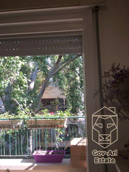 In the heart of the Arnona neighborhood, a charming 4-room apartment!