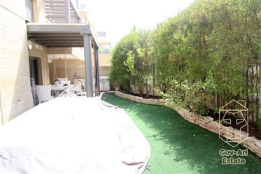 Un superbe et neuf appartement de jardin à vendre dans le quartier de Nayot à Jérusalem!