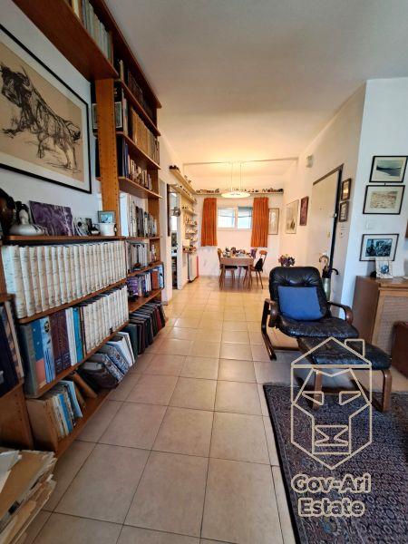 For sale in old Katamon – stunning 4-room apartment!