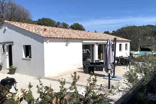 In Trans-en-Provence: Gelijkvloerse villa, 5 slaapkamers, garage