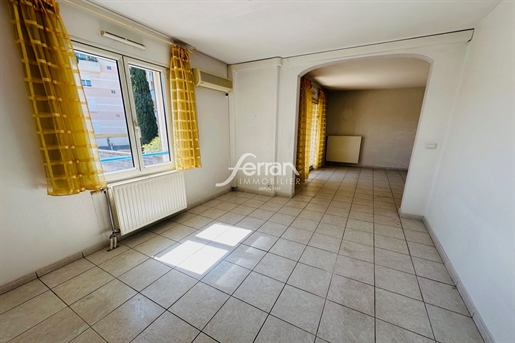 Large 3-room apartment of approximately 74m² with the possibil