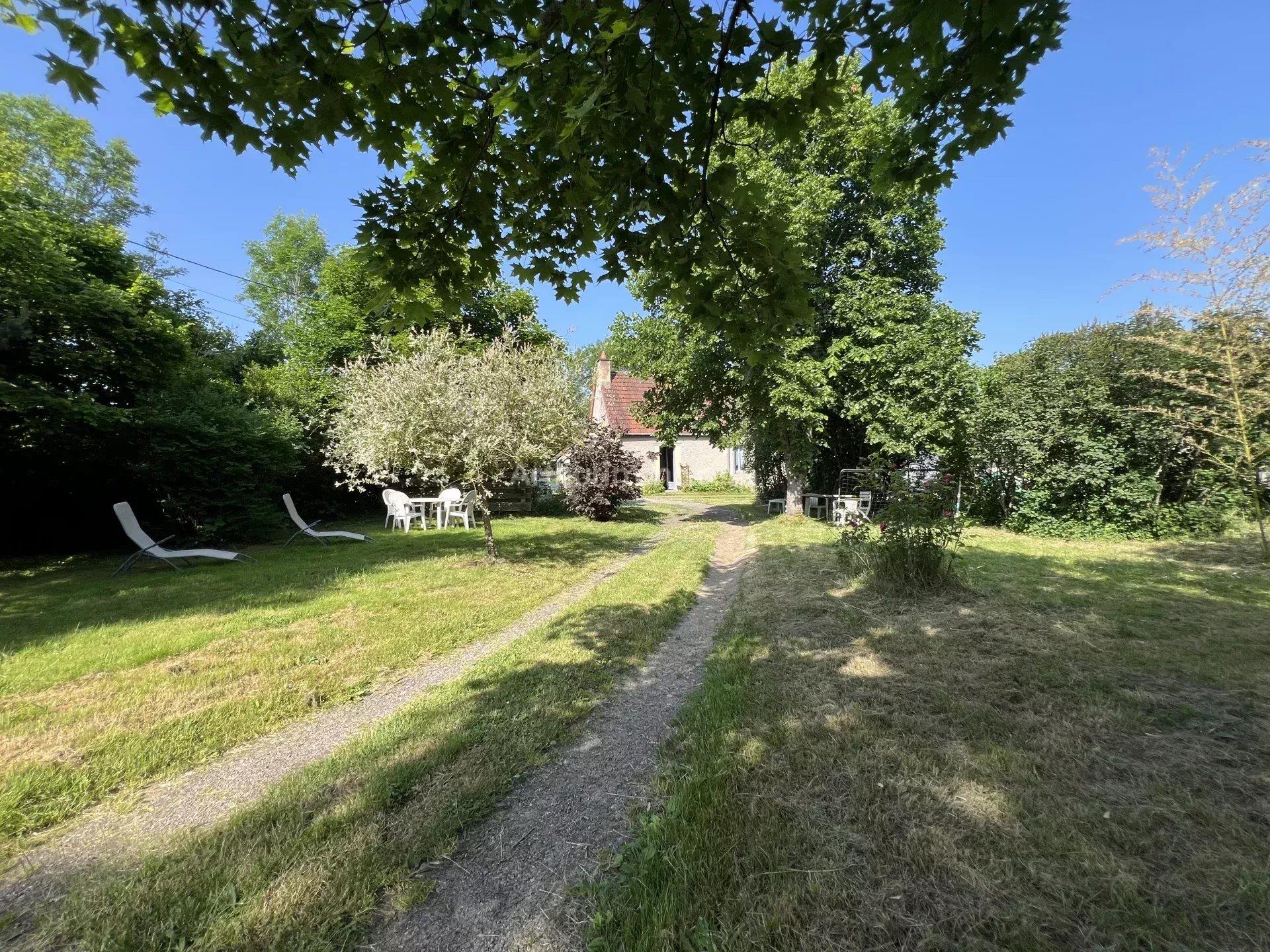 Saulieu, 2 minutes from the city center