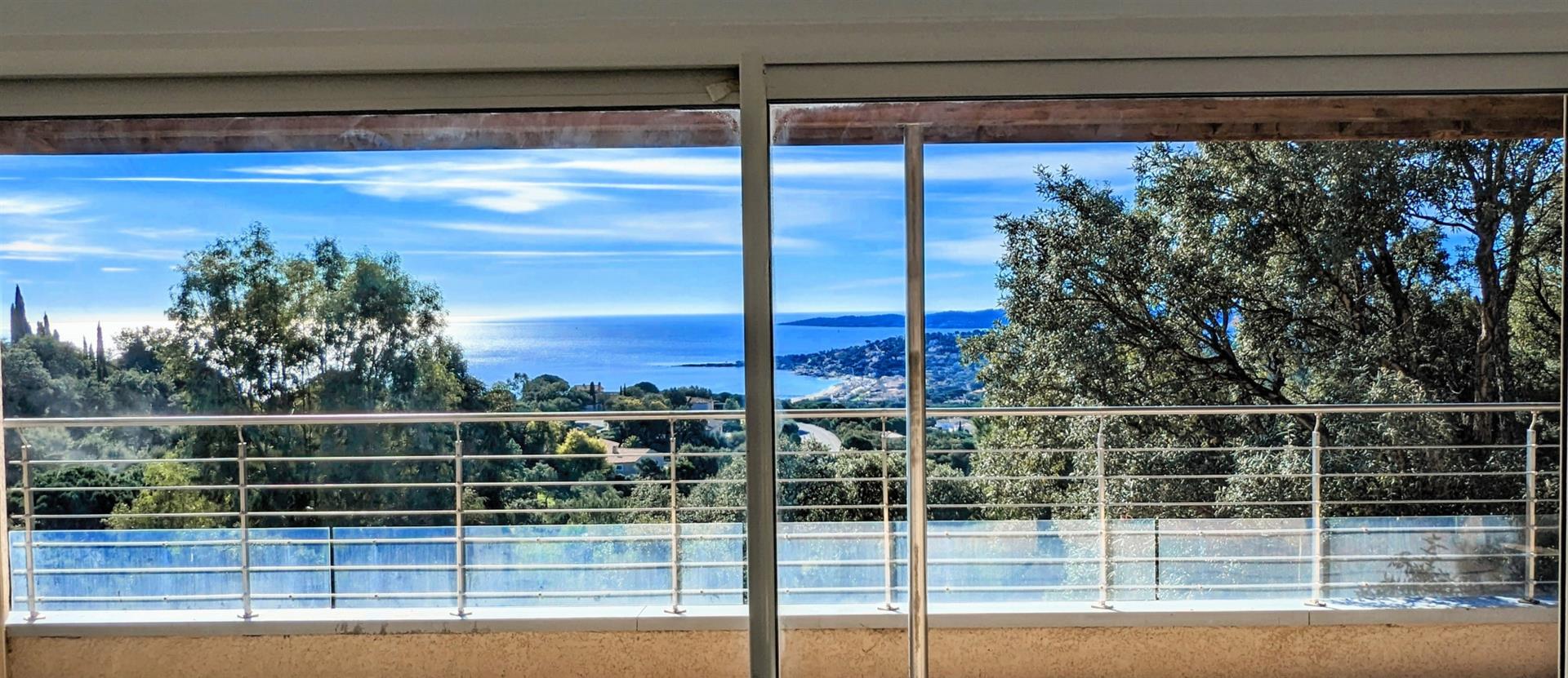 Soberba Villa Vista Mar Sainte Maxime