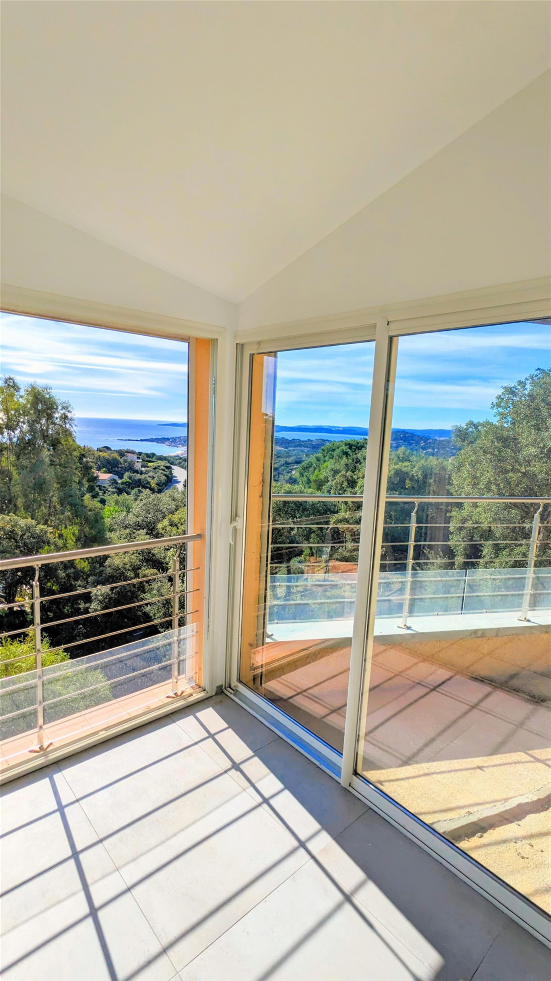 Soberba Villa Vista Mar Sainte Maxime