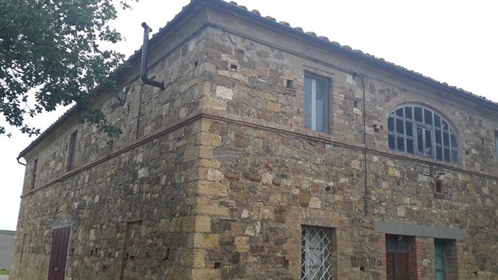 Farmhouse/Country house for sale in Montalcino, renovation-Ref. V 11016 casale Montalcino