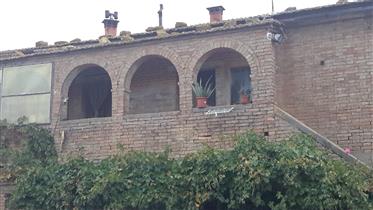 V11116 Farmhouse in Montalcino (Si)