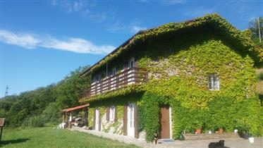V152021 Bauernhaus in Val di Vara