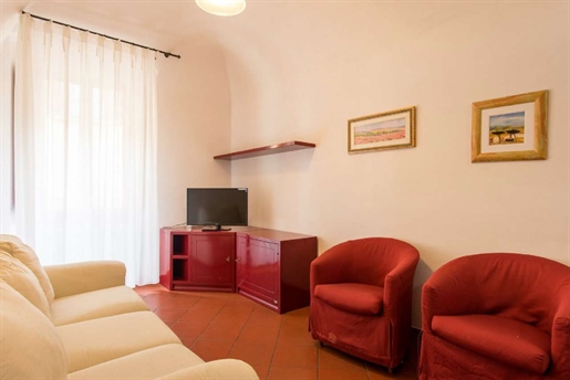 Apartment 75 m2 in Volterra