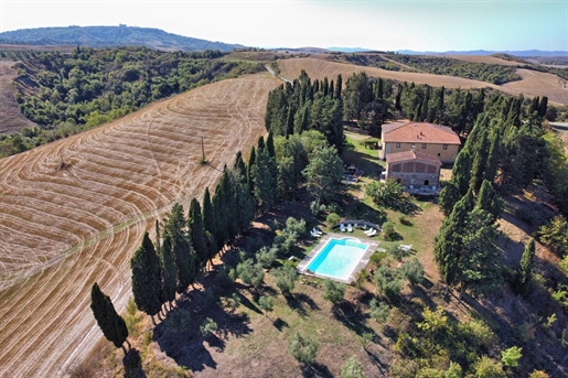 Maison de campagne/ferme de 658 m2 à Volterra
