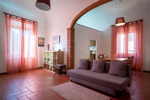 Apartment 110 m2 in Volterra