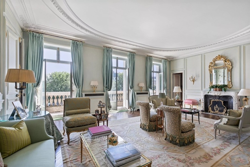 Distrito 4 de París – Un magnífico apartamento con vistas excepcionales