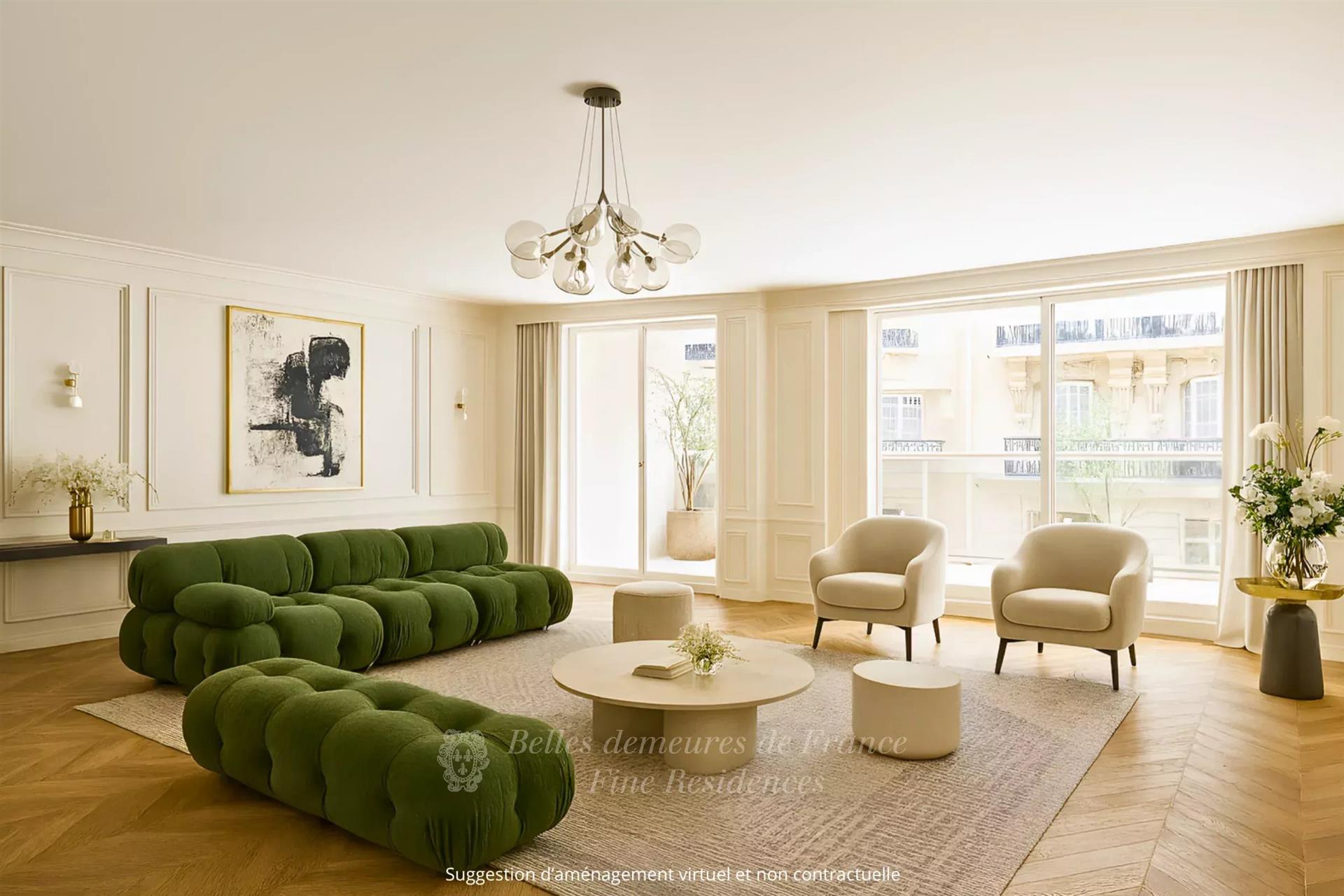 Paris 16th District – A bright apartment with balconies