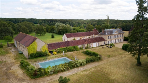 Bourgogne- élégante propriété, ensemble de 2.4 ha