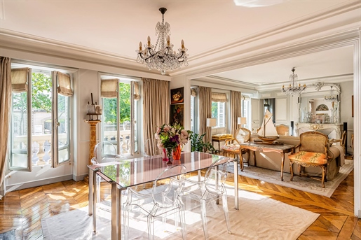 Paris 5. Arrondissement – Ein elegantes 3-Bett-Apartment in bester Lage