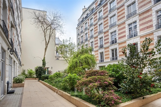 Parijs 7e arrondissement – Een ruim 5-kamer appartement