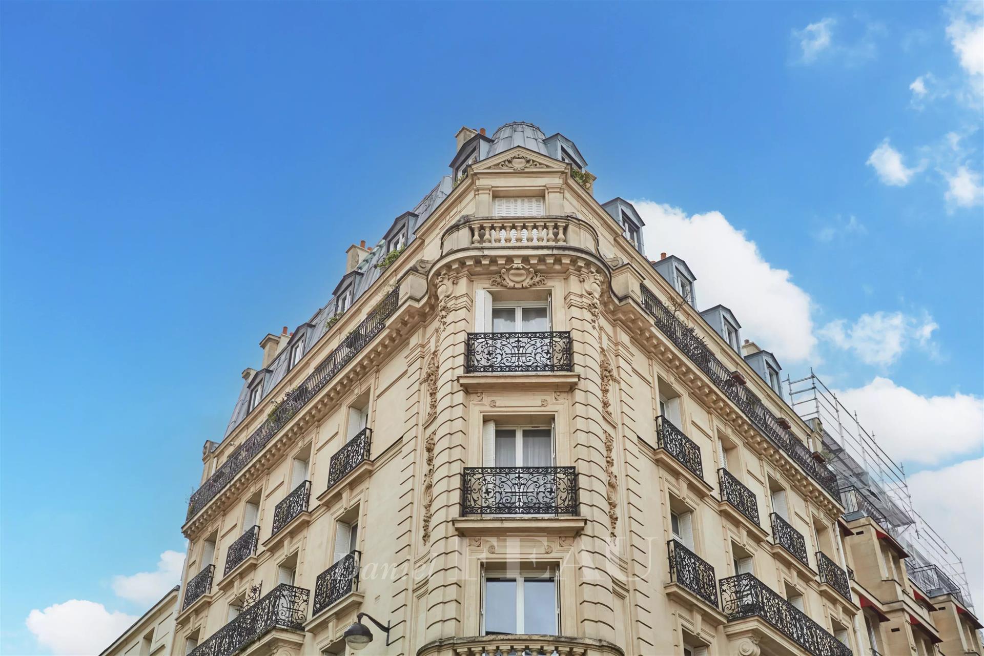 Paris 18th District – An ideal pied a terre
