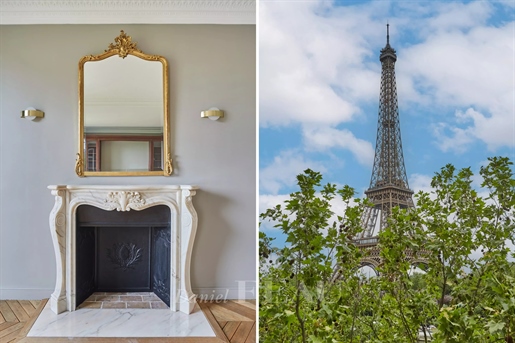 Paris 16th District – A unique panoramic view of Eiffel Tower and Seine, magnificent 3-bed apartment