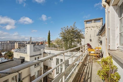 Paris XVIe - Auteuil, Hameau Boileau - Studio/Deux pièces 35 m² avec terrasses 22 m².