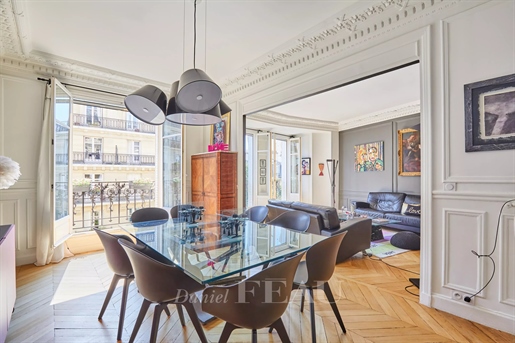 Parijs 16e arrondissement – Een prachtig ingericht appartement met 3 slaapkamers